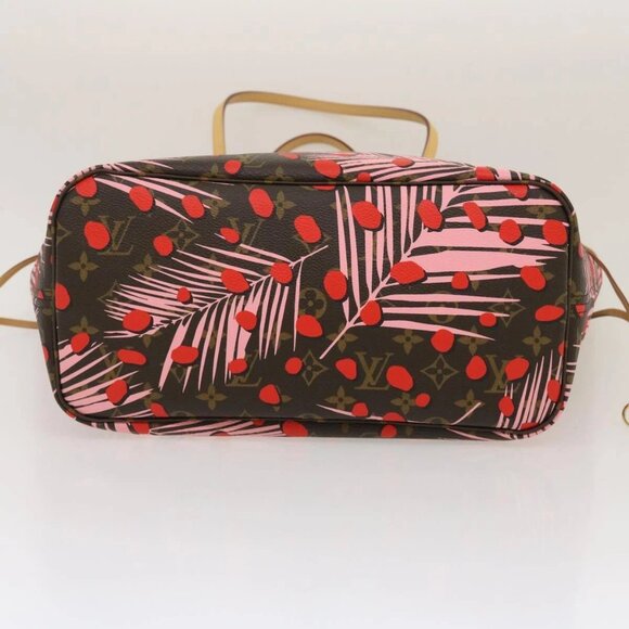 LOUIS VUITTON Monogram Jungle Dot Neverfull MM Tote Bag - Picture 9 of 15